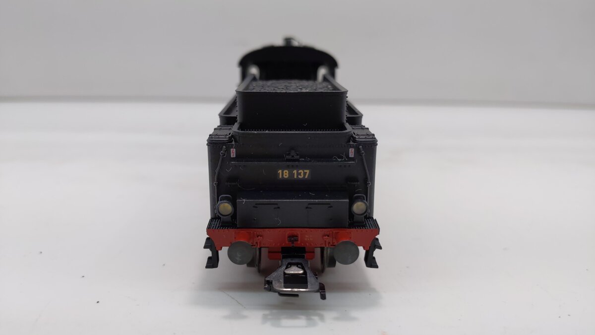 Marklin 34112 HO Scale DB BR 18.1 Jet Express 4-6-2 Steam Loco & Tender #18-137 LN/Box