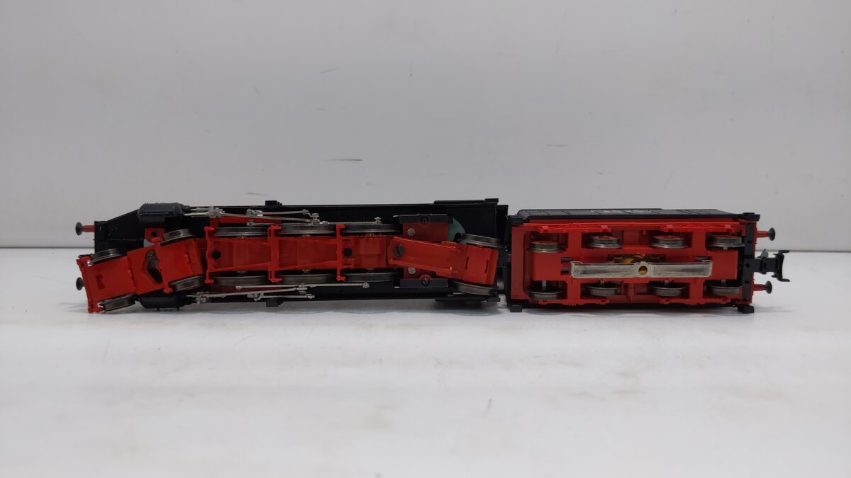 Marklin 34112 HO Scale DB BR 18.1 Jet Express 4-6-2 Steam Loco & Tender #18-137 LN/Box