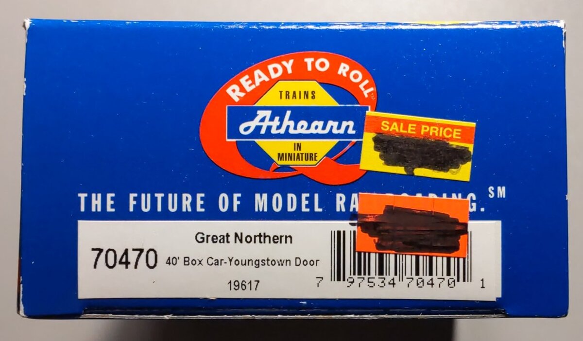 Athearn 70470 HO Scale Great Northern 40' Youngstown Door Boxcar #19617