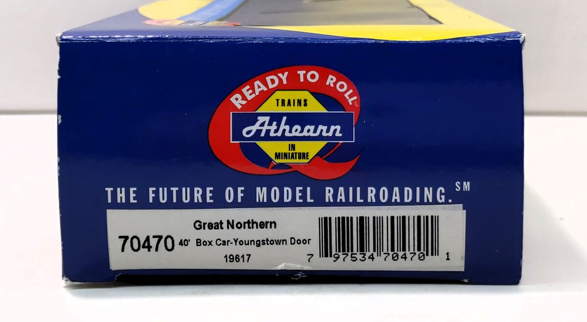 Athearn 70470 HO Scale Great Northern 40' Youngstown Door Boxcar #19617