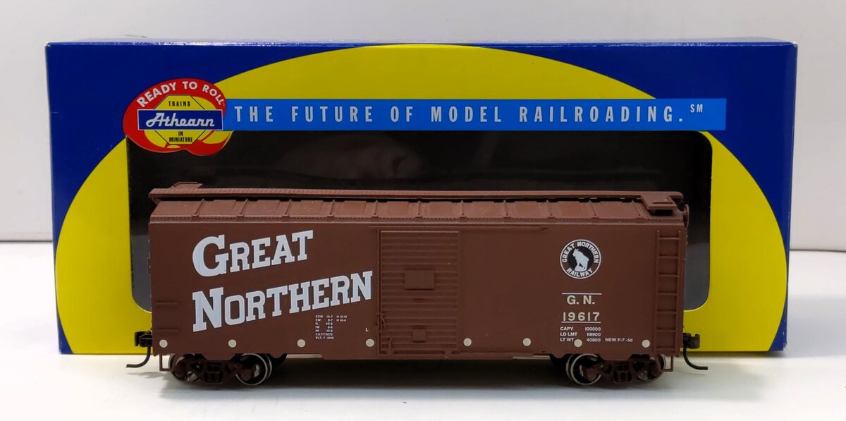 Athearn 70470 HO Scale Great Northern 40' Youngstown Door Boxcar #19617