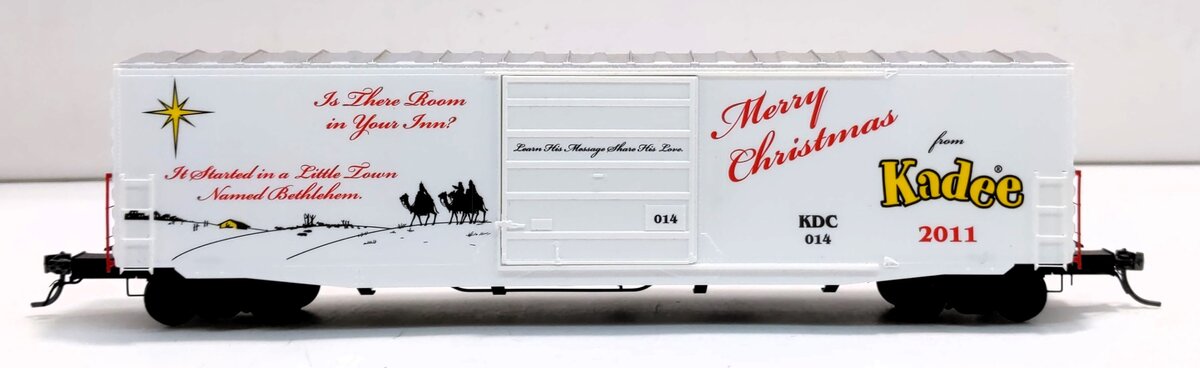 Kadee 6914 HO Scale KDC 2011 Christmas PS-1 50' Boxcar #014 w 10' Doors