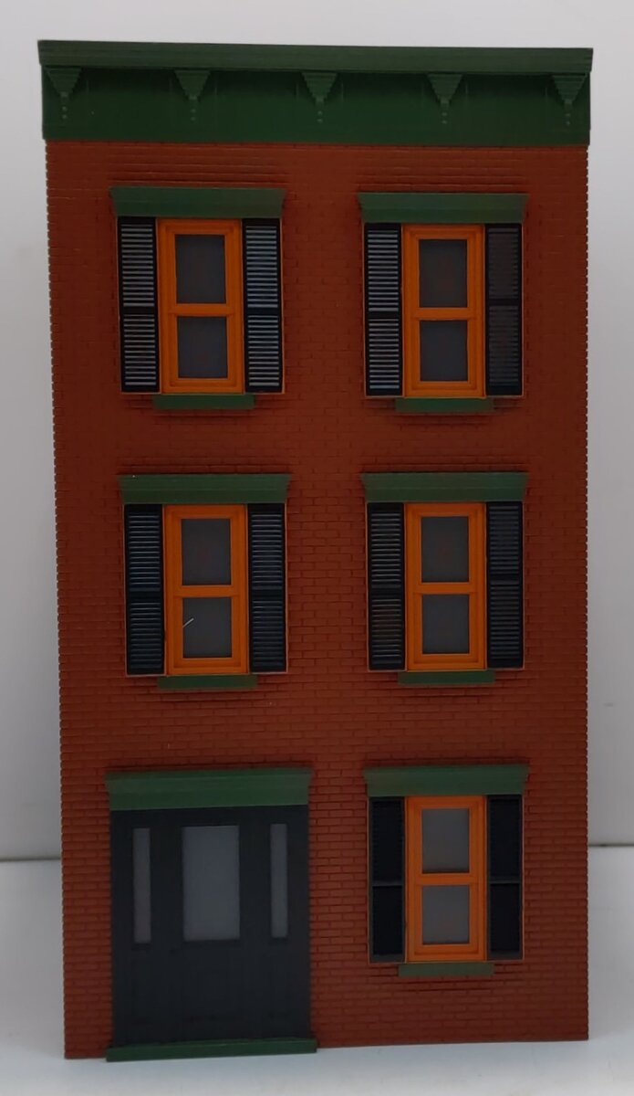 MTH 30-90374 Miner Red Brick W/Black Shutters 3-Story Town House # 2