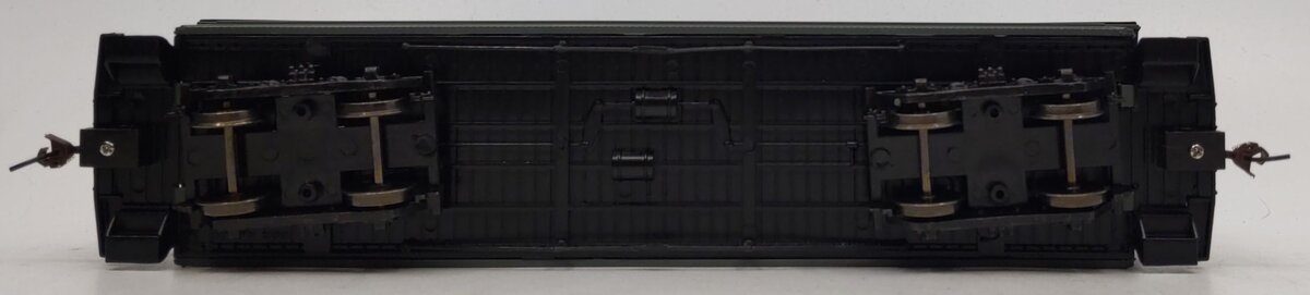 Bachmann 26399 On30 Painted & Unlettered Coach w/Lighted Interior LN/Box