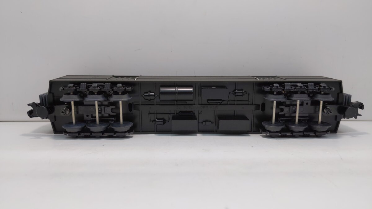 MTH 30-6210 O Gauge New York Central "Utica" Madison Baggage Car LN/Box