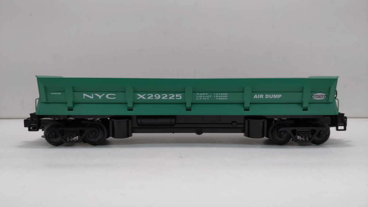 MTH 30-7941 O Gauge New York Central Dump Car #X29225 w/Operating Bay LN/Box
