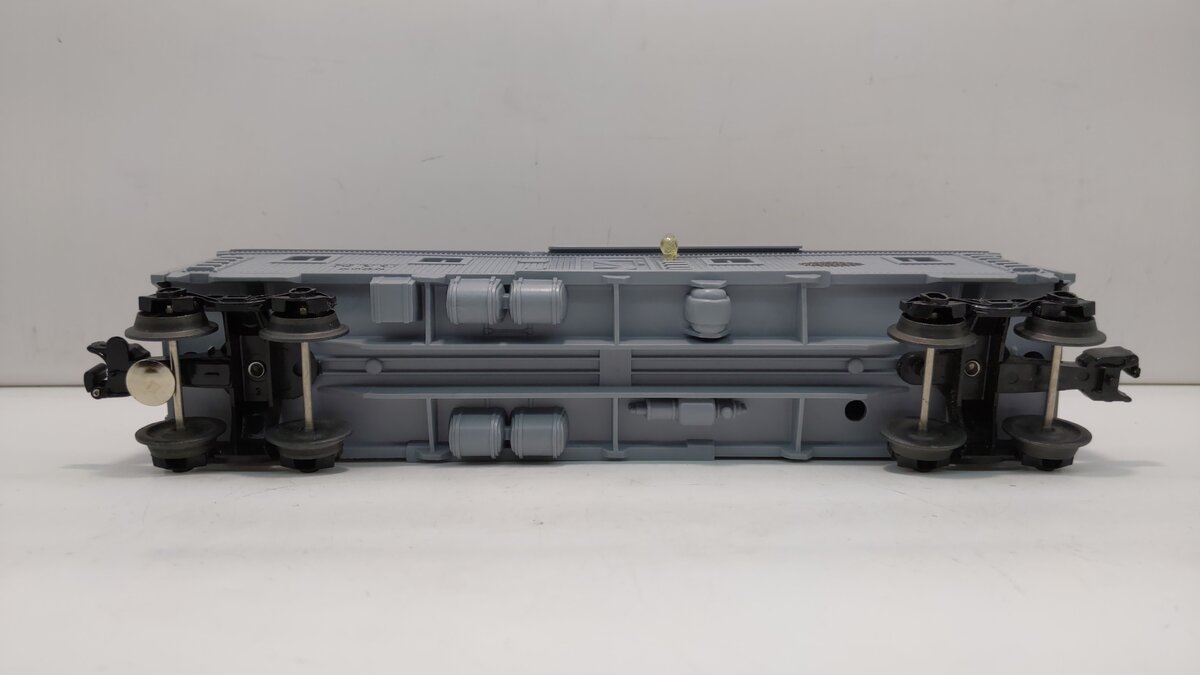 Lionel 6-5735 O Gauge New York Central Wood-Sided Bunk Car #5735 LN/Box
