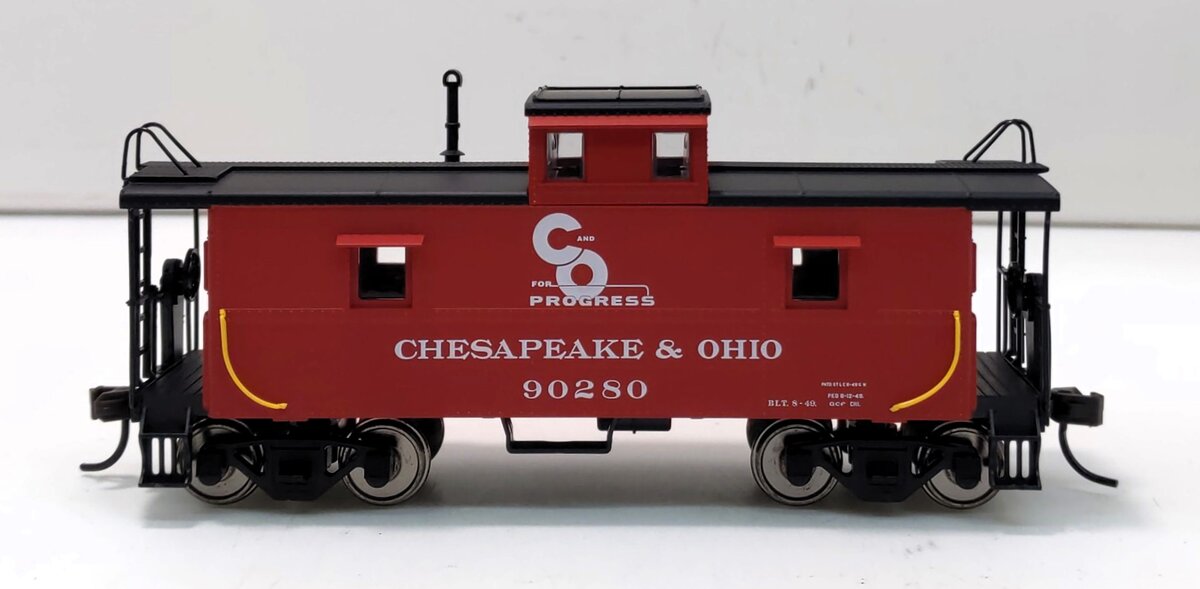 Atlas 1123 HO Chesapeake & Ohio Cupola Caboose #90280 NIB