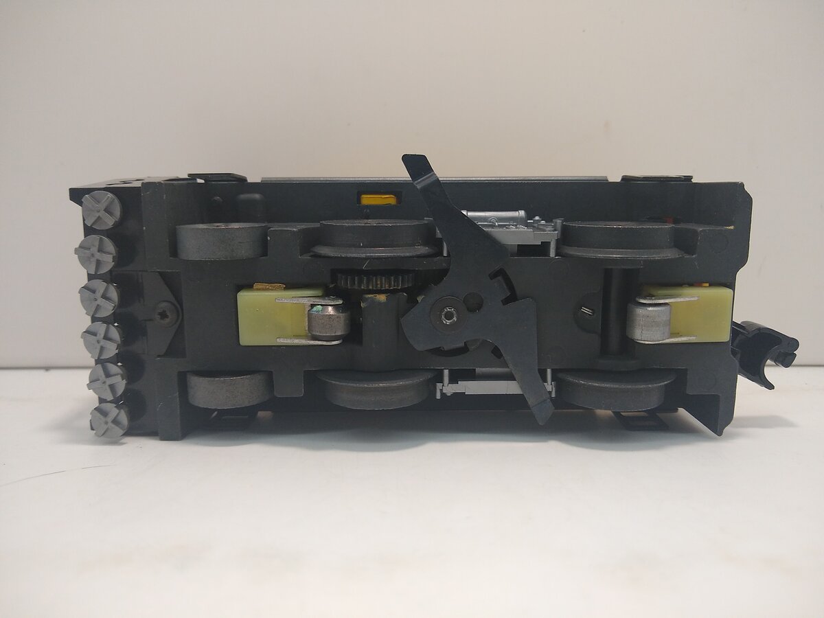 Lionel 6-8578 O Gauge New York Central Motorized Ballast Tamper Car LN/Box