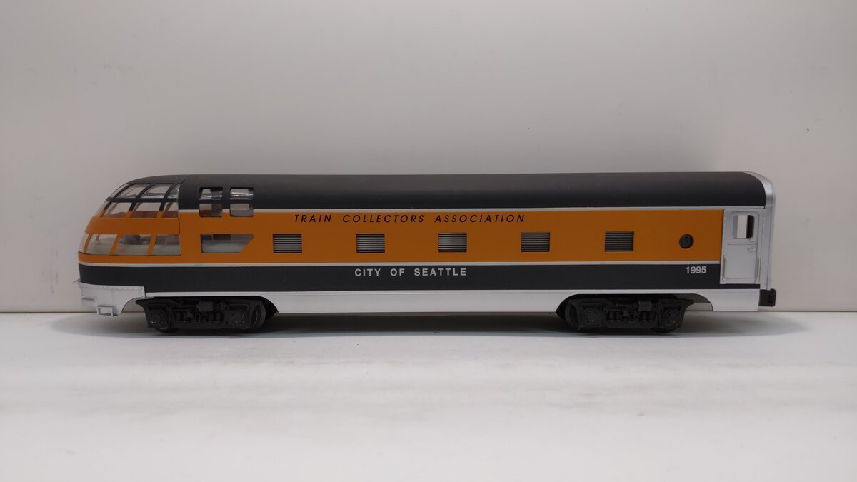 Lionel 6-52062 O Gauge TCA "City of Seattle" Skytop Observation Passenger Car EX/Box