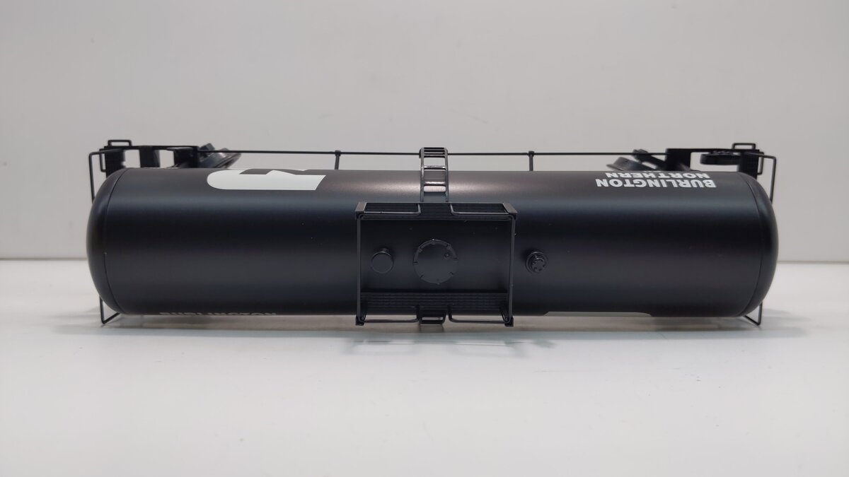 K-Line K-90014 Semi-Scale Burlington Northern Unibody Single Dome Tank #875046 LN/Box