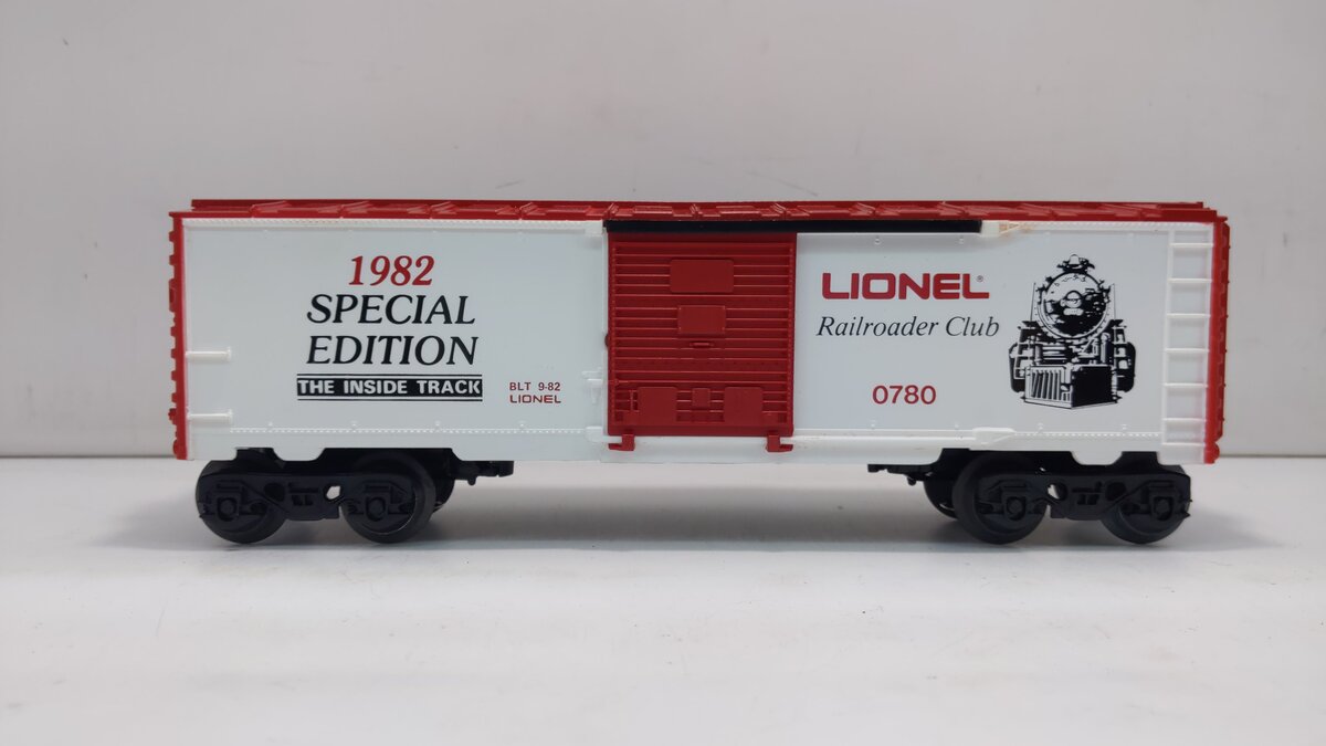Lionel 6-0780 O Gauge LRRC 1982 Railroader Club Boxcar EX/Box