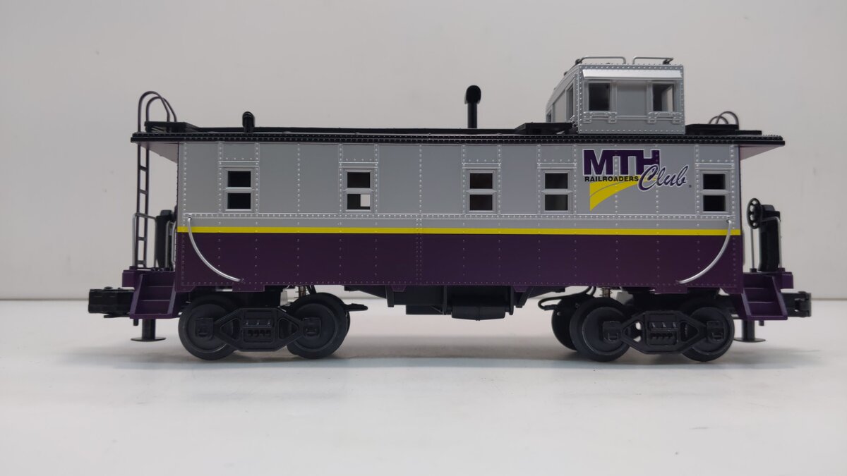 MTH 30-7779 O Gauge MTHRRC-2002 Offset Steel Caboose LN/Box