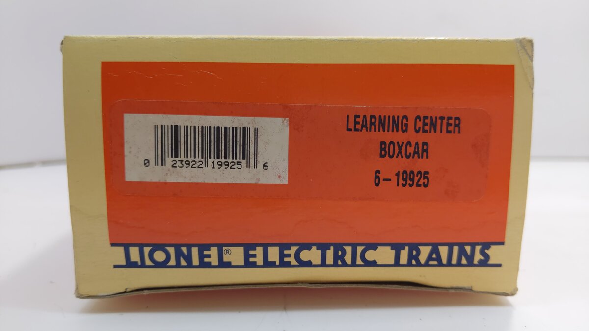 Lionel 6-19925 O Gauge Lionel Learning Center Boxcar LN/Box