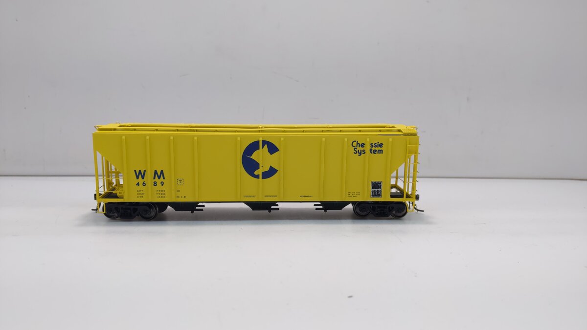 ExactRail EN-53016-5 N Milwaukee Road PS2CD 4427 Covered Hopper #4689