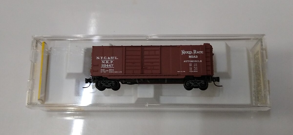 Micro-Trains 14801-2 Z Scale Nickel Plate Road Box Car # 22447 LN/Box