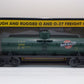 MTH 30-7307 O Gauge Chicago & Northwestern Semi-Scale Tank Car #32308 NIB