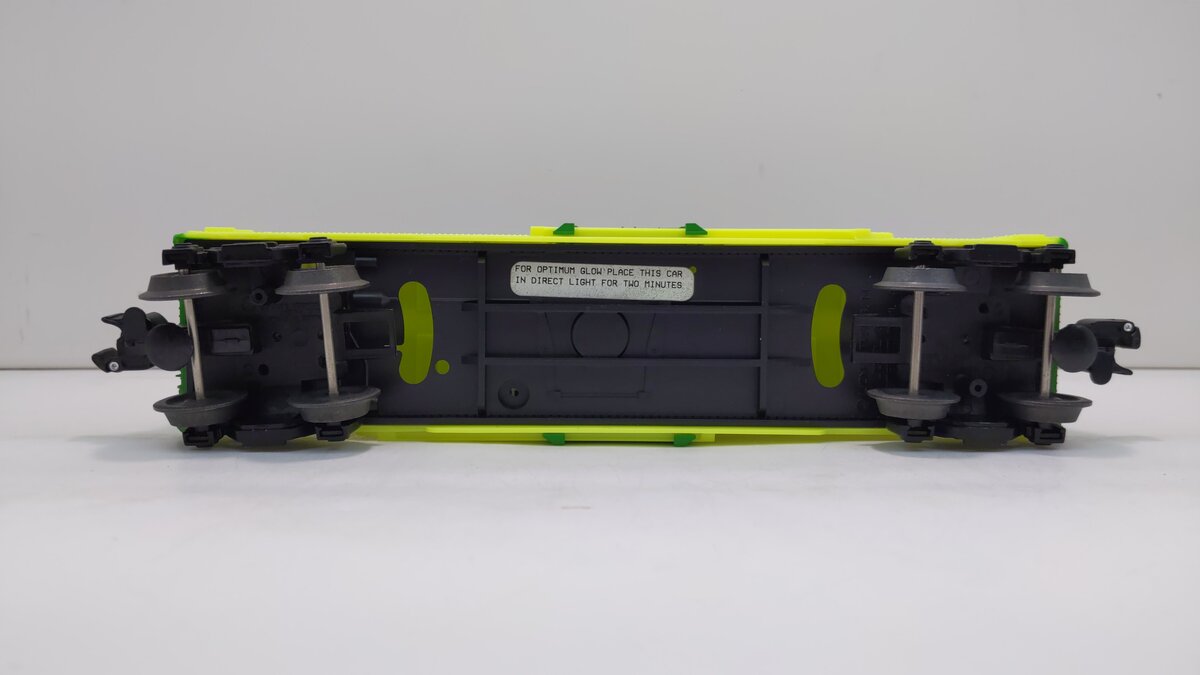 Lionel 6-26215 O Gauge AEC Glow in the Dark Boxcar NIB