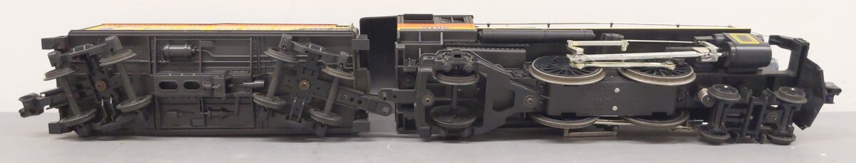 Lionel 8-85106 G Scale Chessie 4-4-2 Steam Locomotive & Tender LN/Box