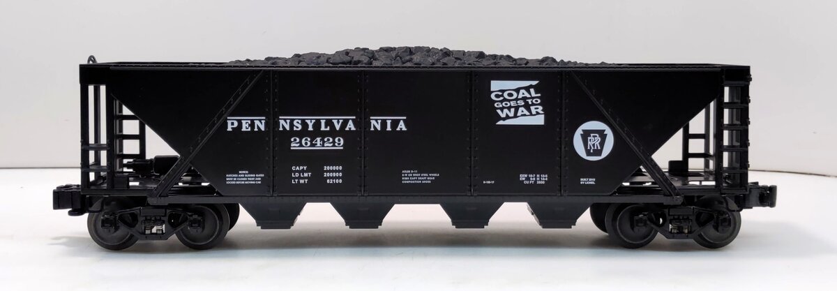 Lionel 6-26429 O Pennsylvania "Coal Goes to War" Quad Hopper with Coal Load LN/Box