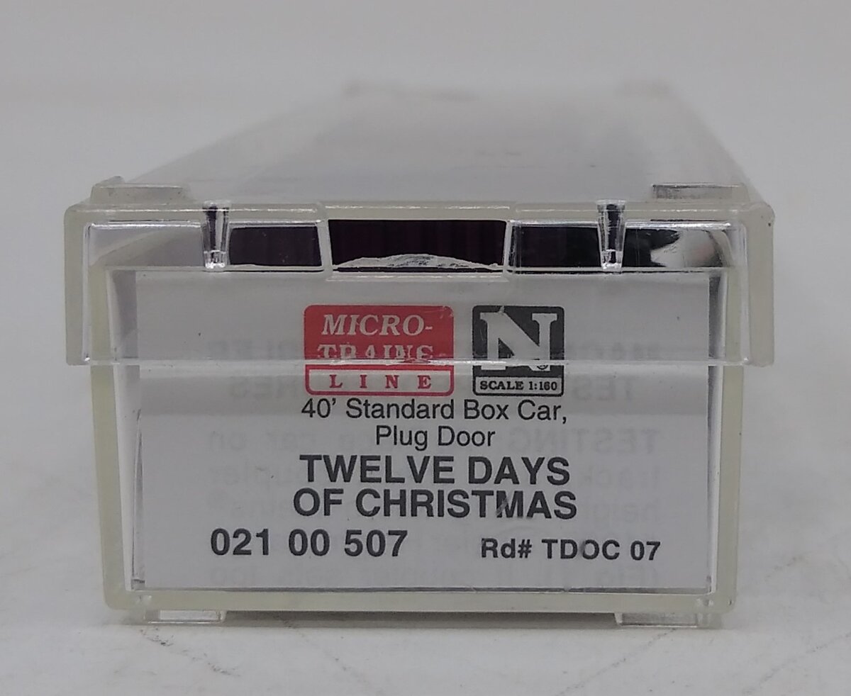 Micro-Trains 02100507 N Seven Swans a' Swimming Plug Door Christmas Boxcar #07