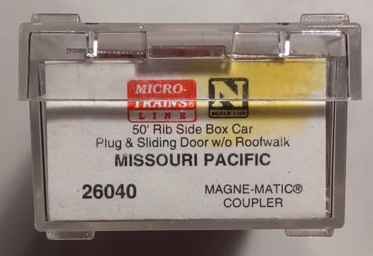 Micro-Trains 02600040 N MP 50' Plug & Sliding Door Rib Side Boxcar #367923 LN/Box