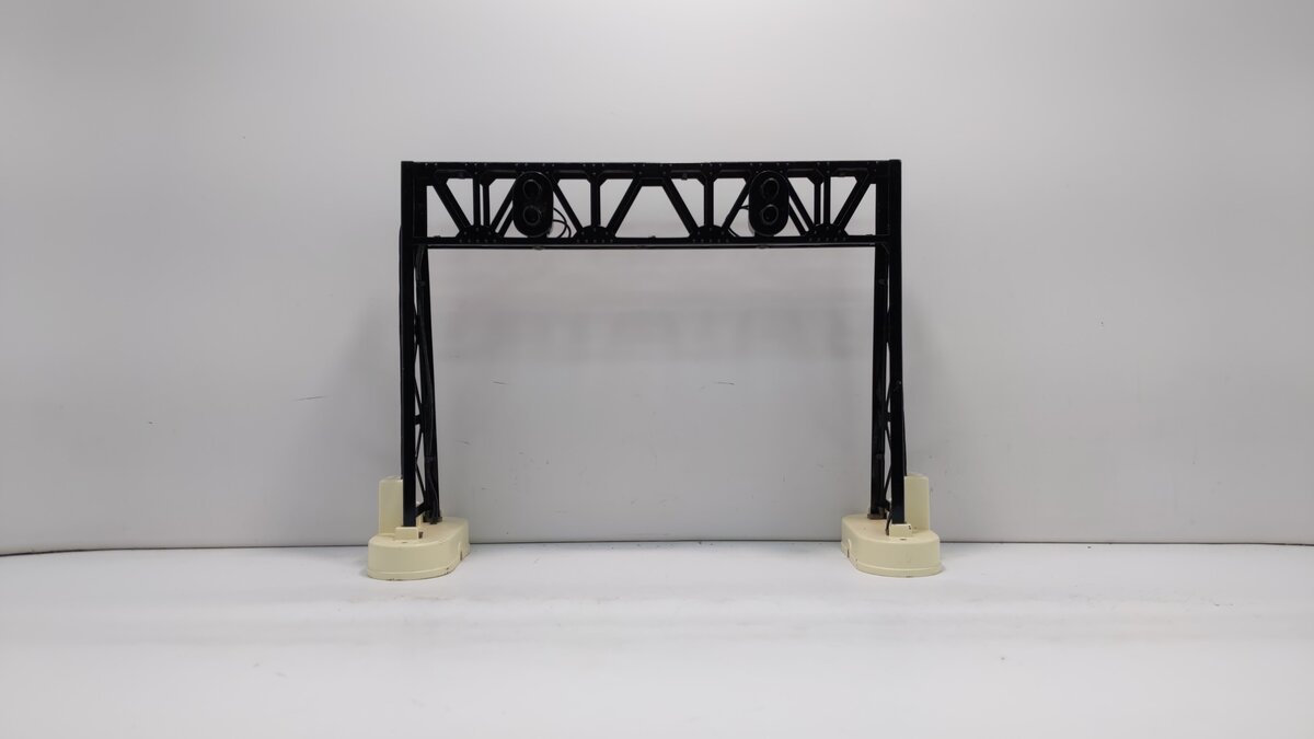 Lionel 6-83174 O Double Signal Bridge LN/Box