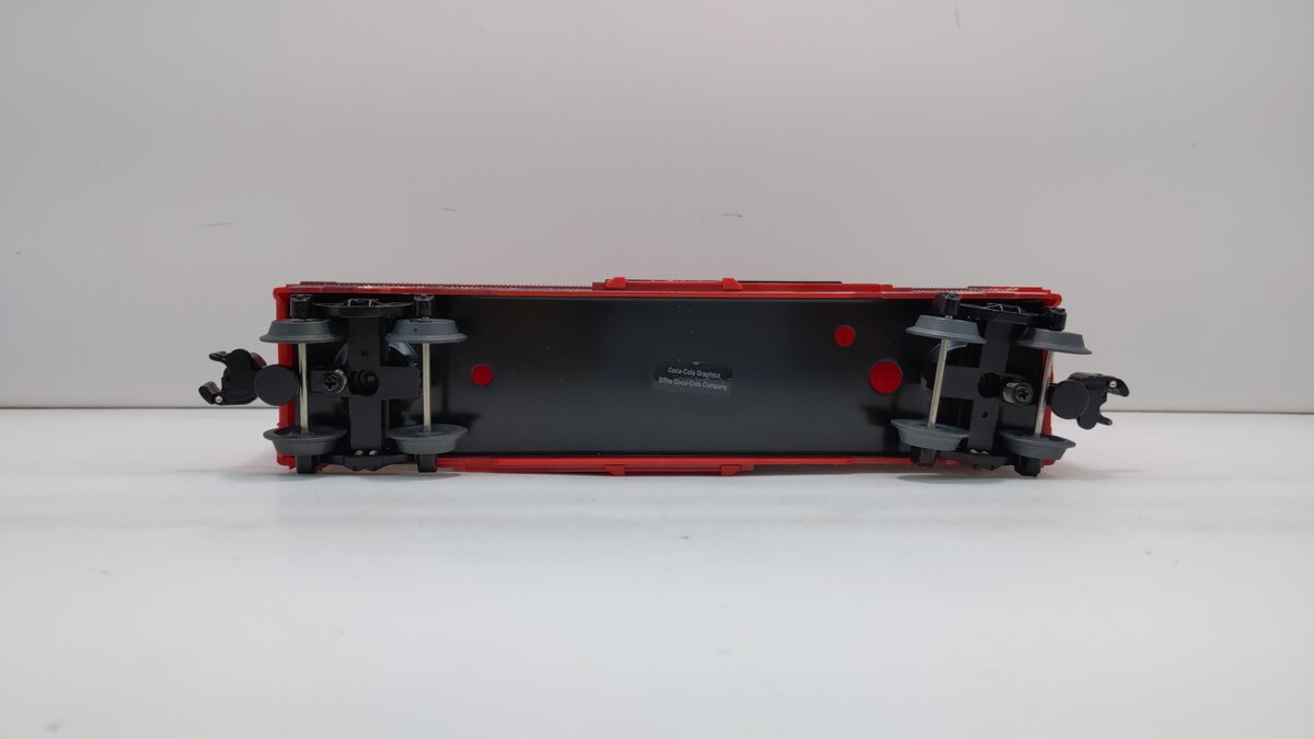 Lionel 6-83775 O Coca-Cola™ Heritage Military Boxcar #1 NIB