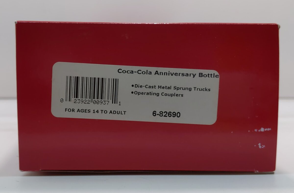 Lionel 6-82690 O Gauge Coca-Cola Anniversary Bottle Boxcar #82690 (3-Rail) NIB