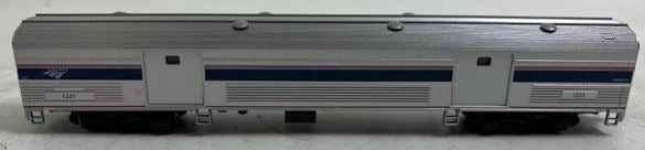 Kato 156-0953 N Scale Amtrak Phase VI Baggage Car #1221 LN/Box