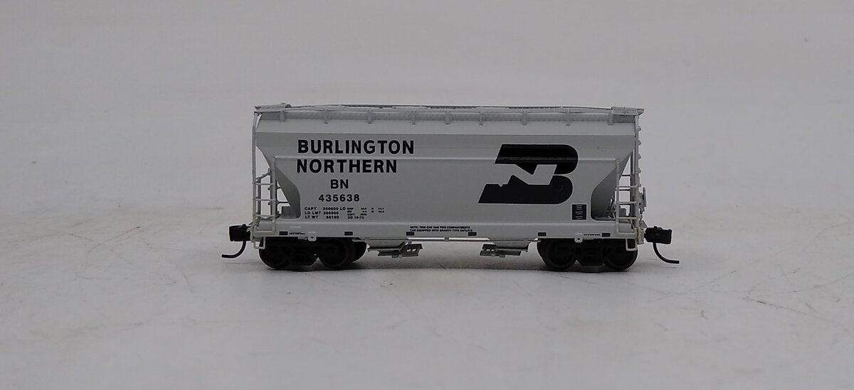 Athearn 23302 N Burlington Northern ACF 2970 Covered Hopper #435638