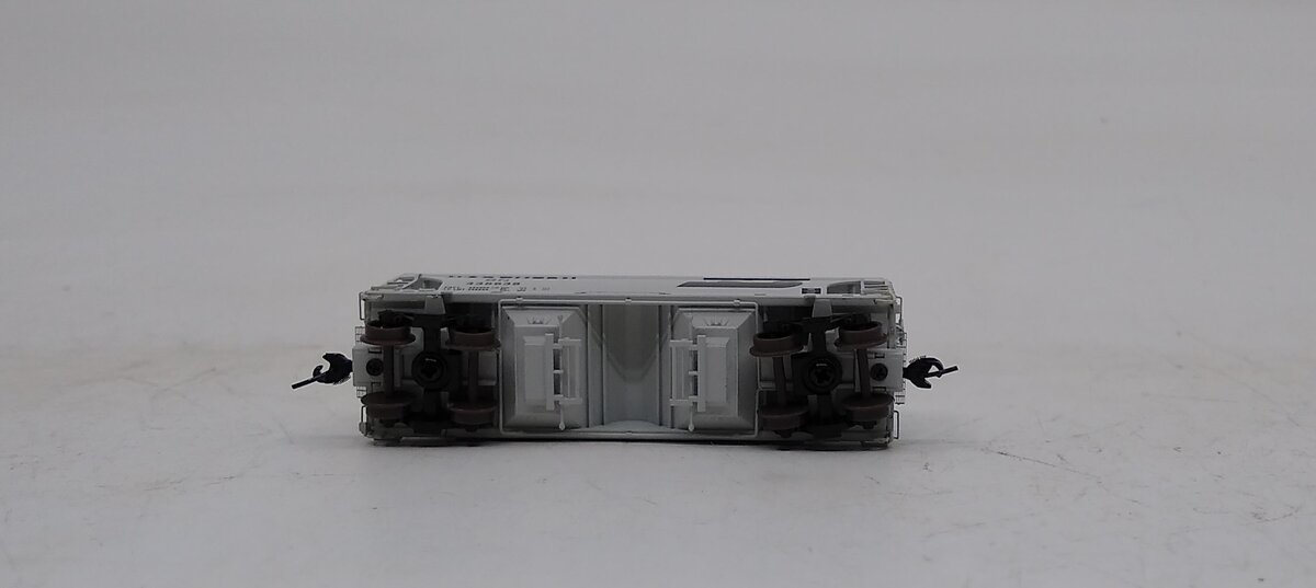 Athearn 23302 N Burlington Northern ACF 2970 Covered Hopper #435638