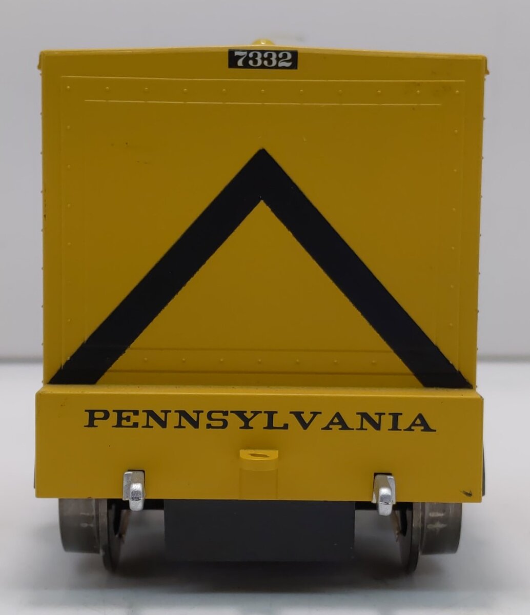 Bachmann 96251 G Pennsylvania Maintenance of Way Speeder Yellow