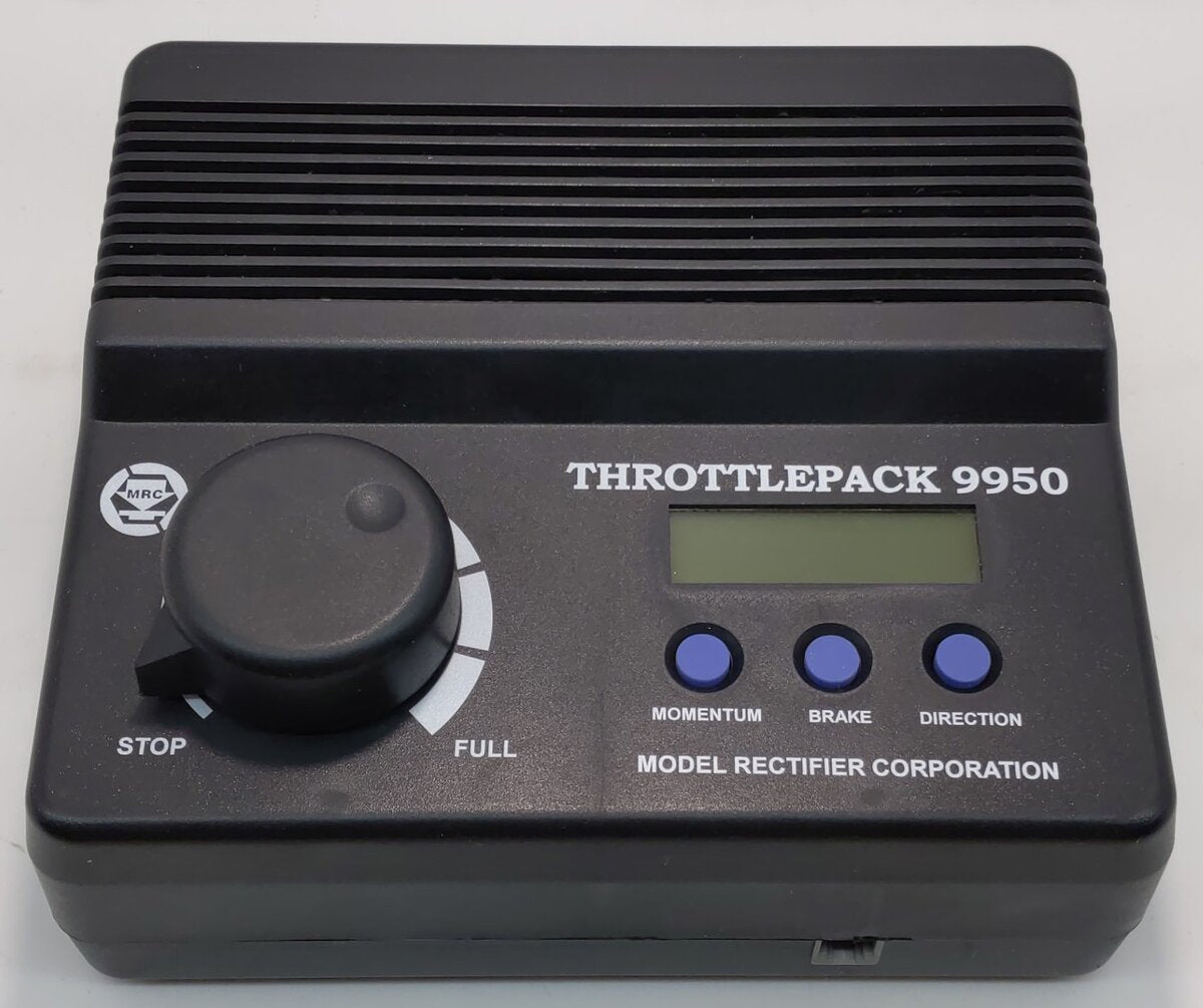 MRC 0001320  Throttlepack 9950 Train Controller with LCD Meters EX/Box