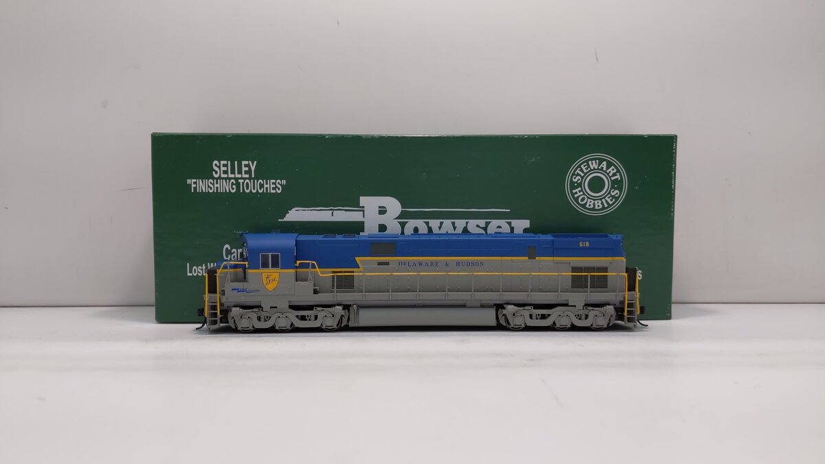 Bowser 691-23321 HO Scale Delaware & Hudson Diesel Locomotive #618 MT/Box