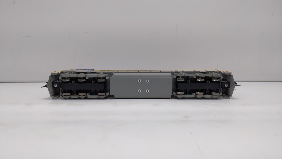 Bowser 691-23321 HO Scale Delaware & Hudson Diesel Locomotive #618 MT/Box