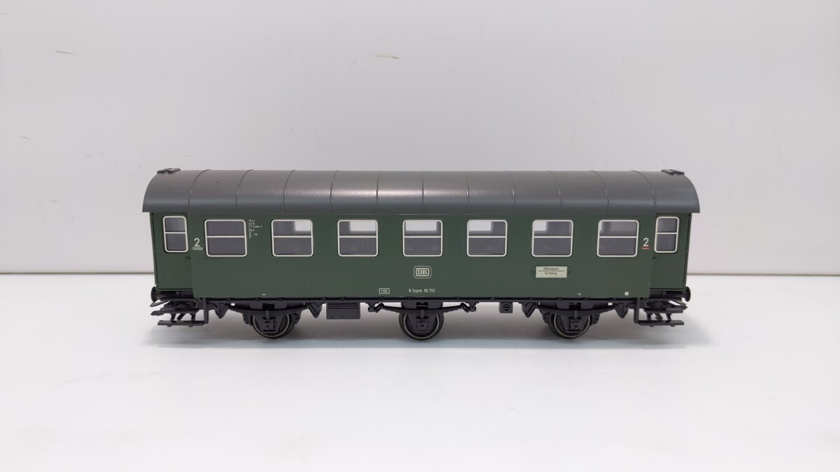 Marklin 4318 HO Scale Local Coach 2nd Class DB