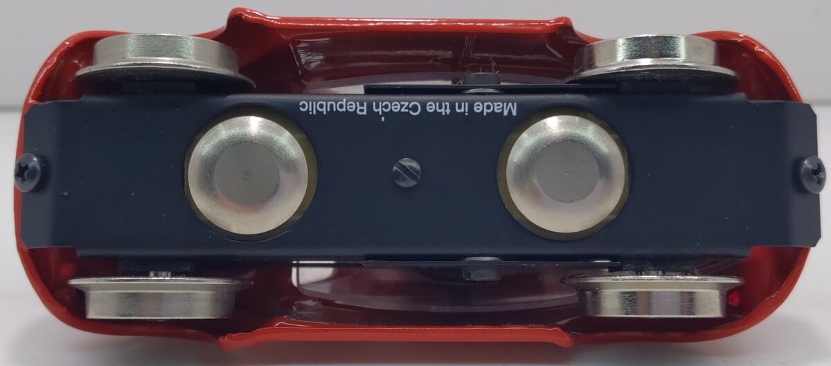 MTH 30-2537 O Gauge Red Operating Pennsylvania Volkswagen Inspection Car