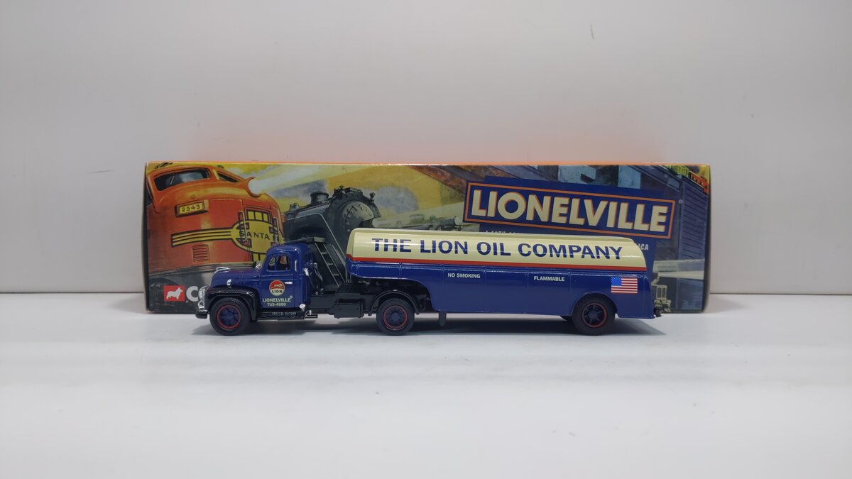 Corgi US52906 1:50 Diamond T 620 Semi-Skirted Tanker NIB