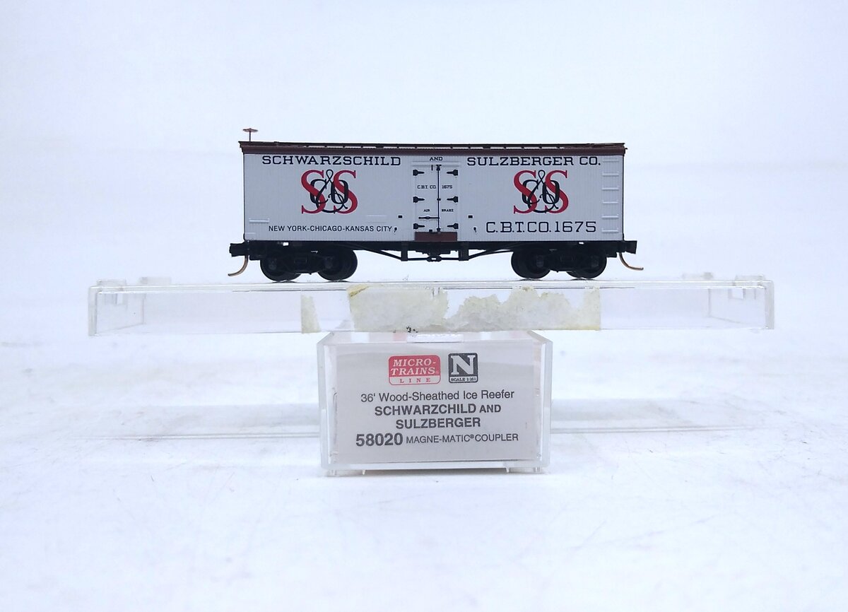 Micro-Trains 05800020 N Scale Schwarzschild & Sulzberger 36'' Wood Reefer #1675 NIB