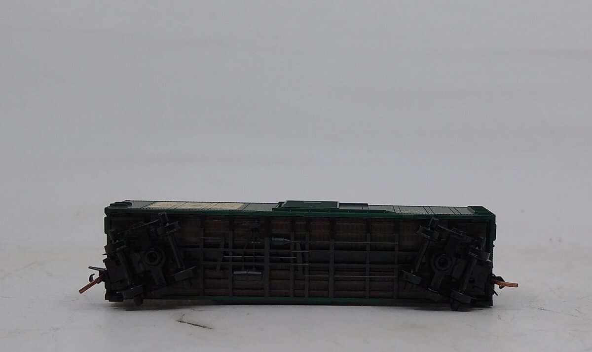 Micro-Trains 12000040 N Maine Central 40' Murphy Roof Single Door Boxcar #5530