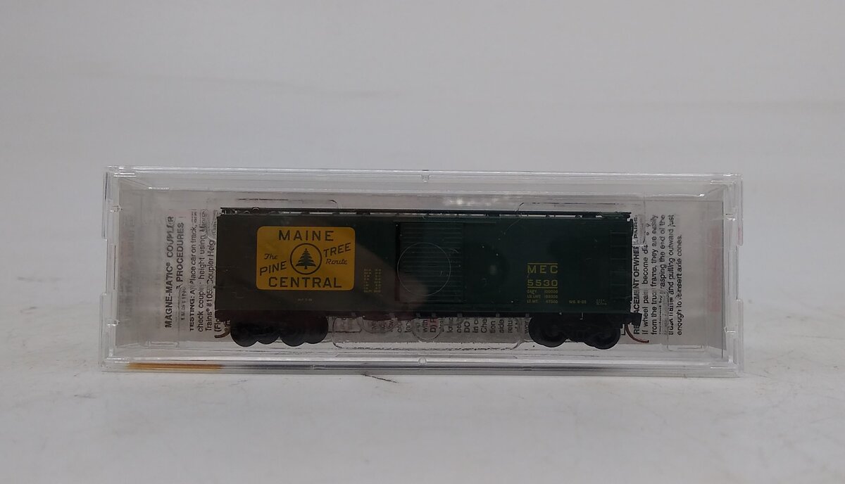 Micro-Trains 12000040 N Maine Central 40' Murphy Roof Single Door Boxcar #5530