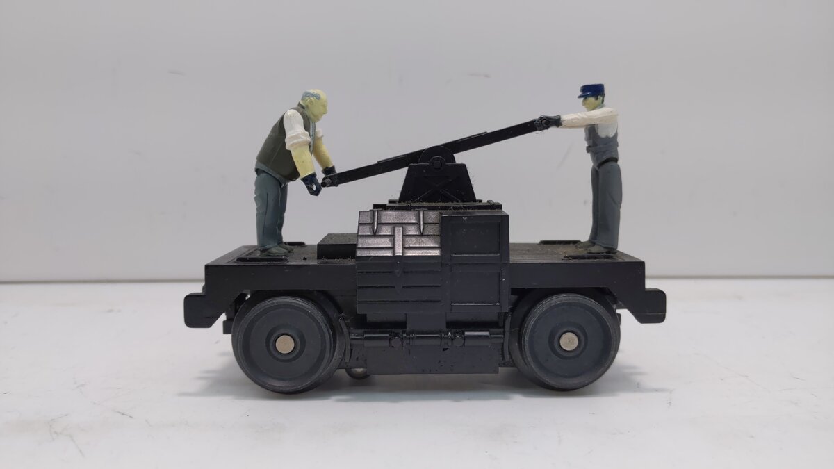 MTH 30-2508 O Gauge Black Operating Hand Car NIB