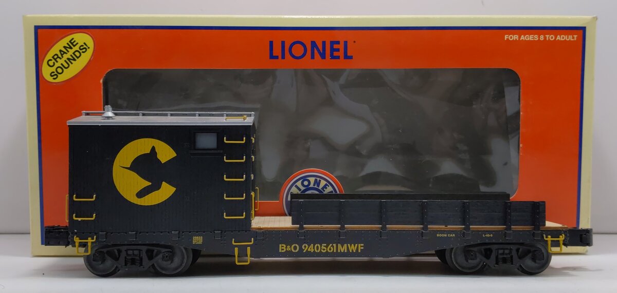 Lionel 6-29833 O Gauge Chessie Boom Car with Crane Sounds LN/Box