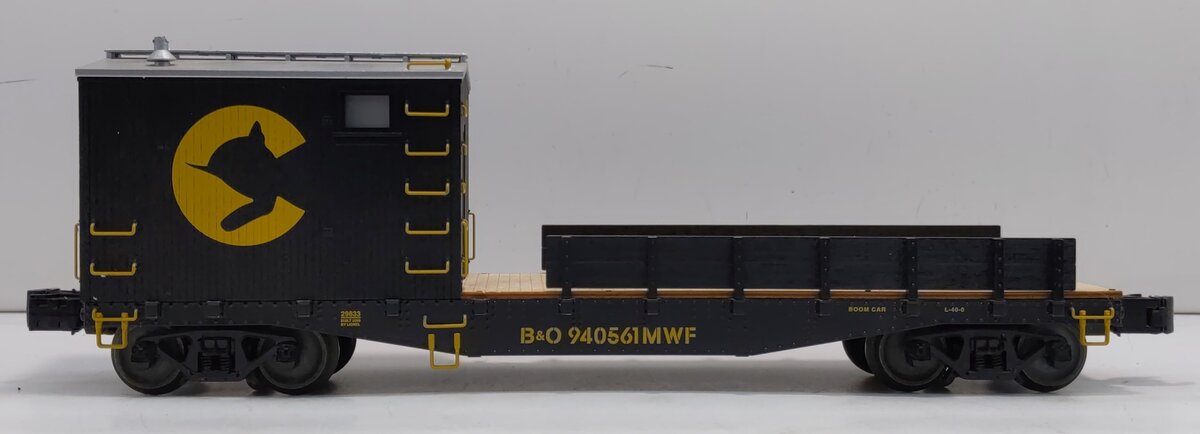 Lionel 6-29833 O Gauge Chessie Boom Car with Crane Sounds LN/Box