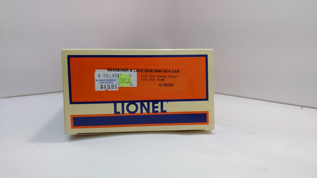 Lionel 6-39220 O B&LE 6565 Box Car #82101 NIB