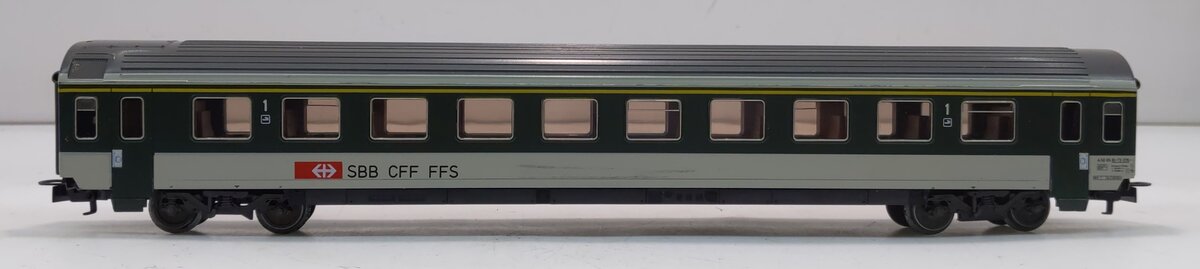 Marklin 4124 SBB CFF FFS HO Scale Pass. Car LN/Box
