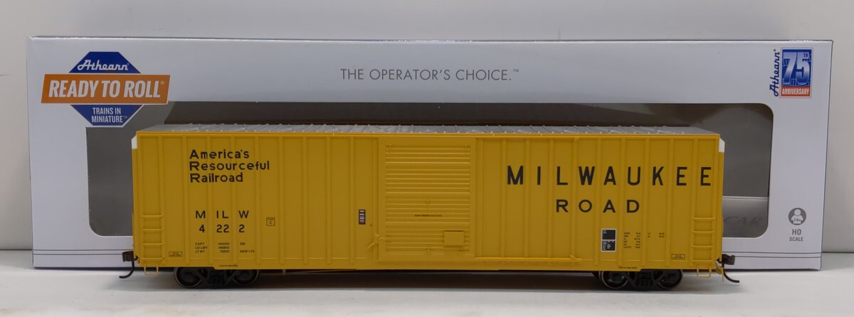 Athearn 16117 HO Milwaukee Road RTR FMC 60' Hi-Cube Ex-Post Boxcar #4222