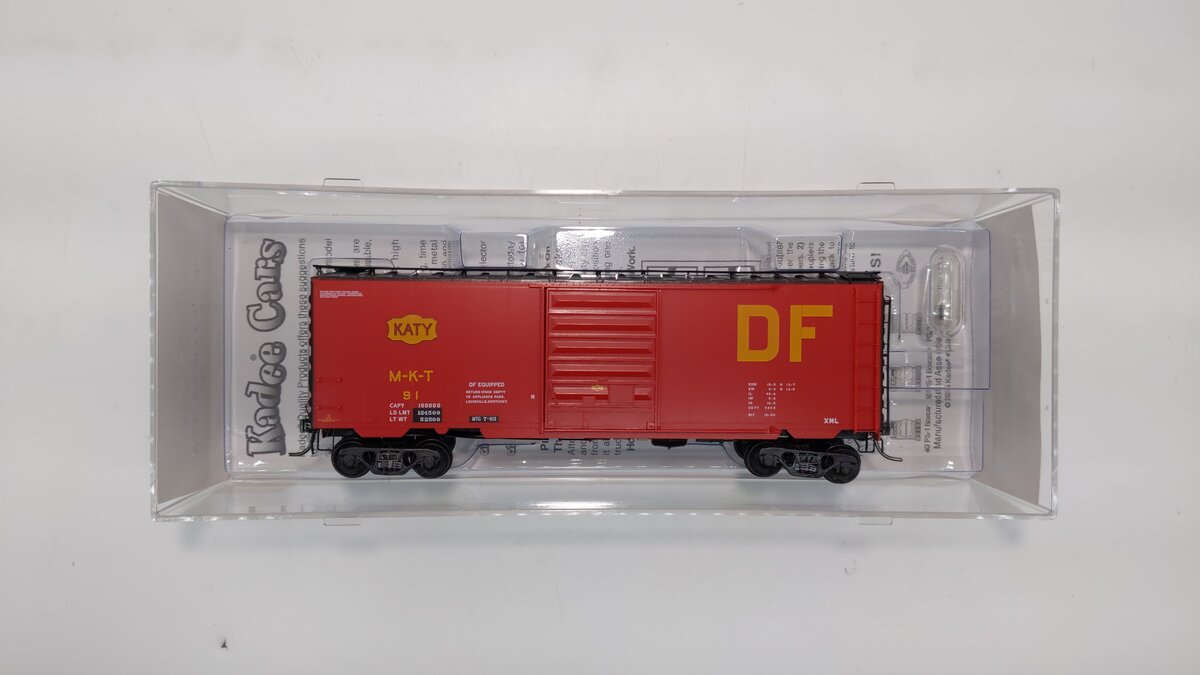 Kadee 5232 HO Missouri-Kansas-Texas 40' PS-1 Boxcar with 8' PS Door #91