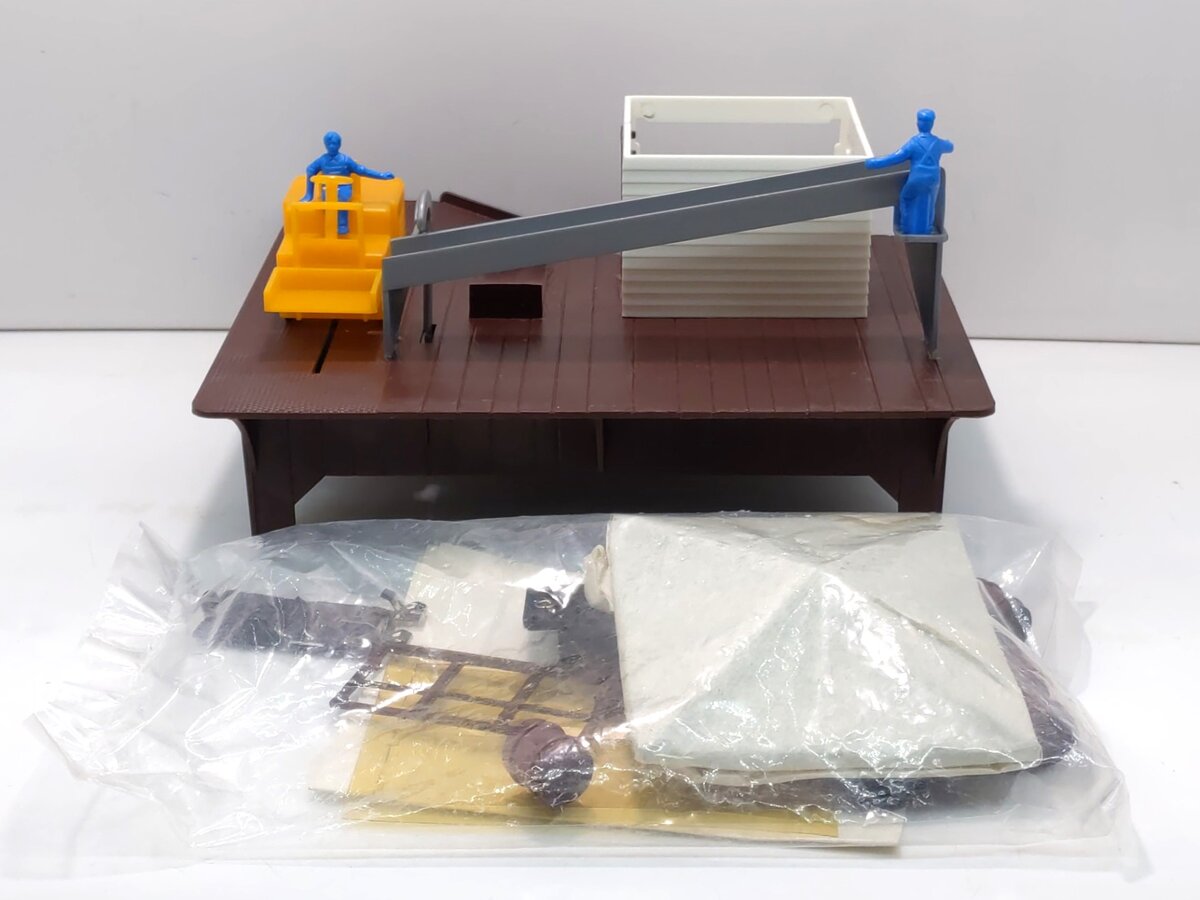 K-Line K124 Operating Barrel Loader LN/Box